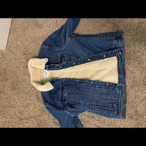 Jean jacket with fuzz